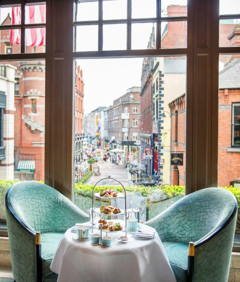 The Westbury Hotel Dublin Exteriér fotografie Afternoon tea at the Midland Hotel, Manchester